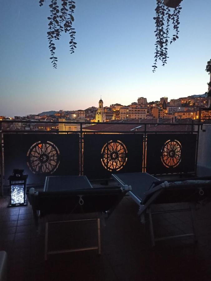 Cavour17 Lejlighed Sanremo Eksteriør billede